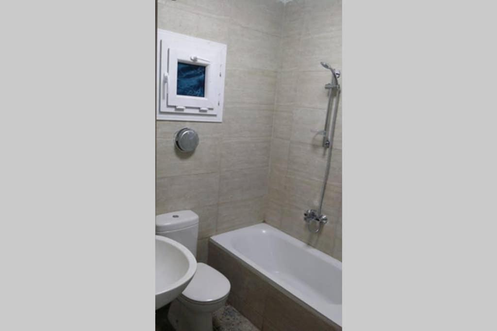 Sunny Modern Apartment With Good Internet, Near From City Center Of Αλεξάνδρεια Εξωτερικό φωτογραφία