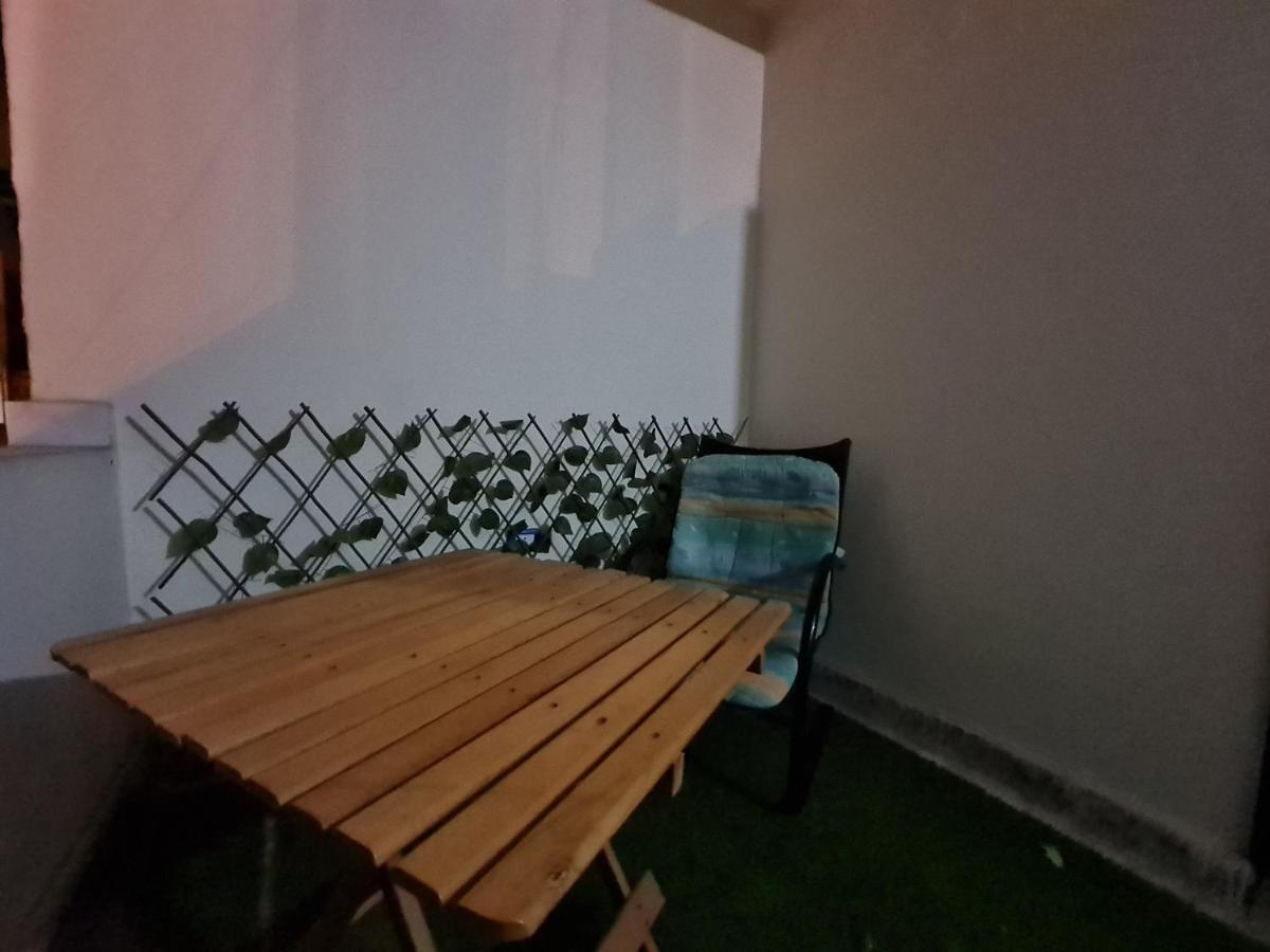 Sunny Modern Apartment With Good Internet, Near From City Center Of Αλεξάνδρεια Εξωτερικό φωτογραφία